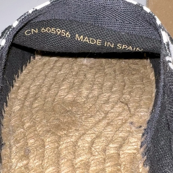 Saint Laurent Animal Print Espadrille - Picture 7 of 13